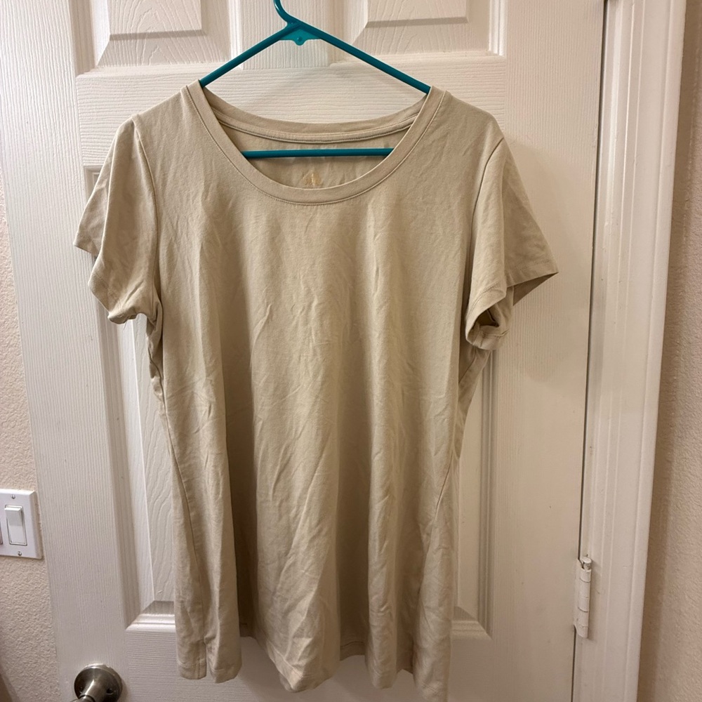 Elle Beige Short Sleeve Women's Tee